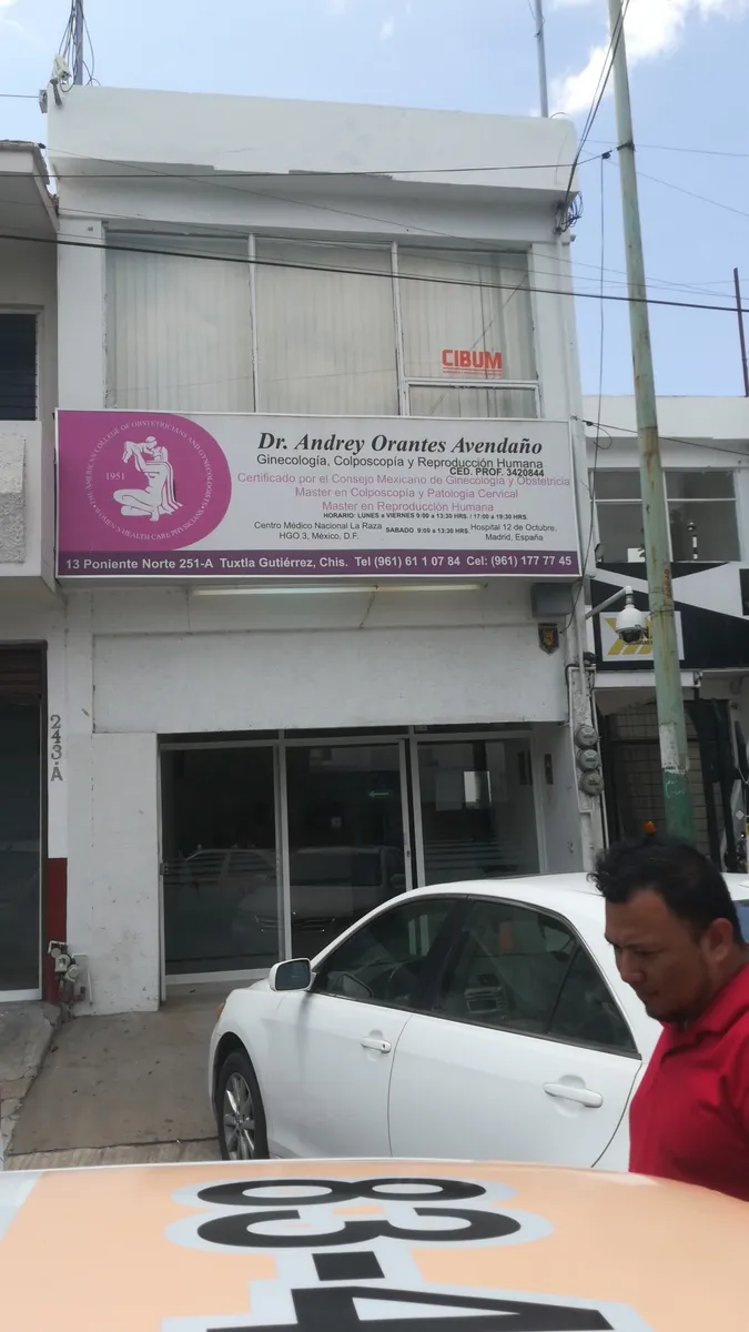 Foto 2 de Dr. Andrey Orantes Avendaño, por Edwin Moreno