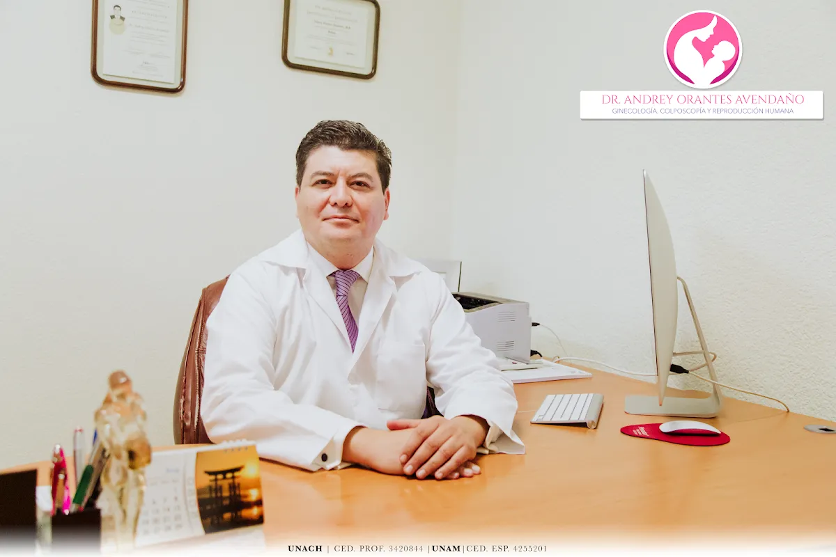 Foto 3 de Dr. Andrey Orantes Avendaño, por Dr. Andrey Orantes Avendaño | Ginecólogo y Colposcopista en Tuxtla Gutiérrez