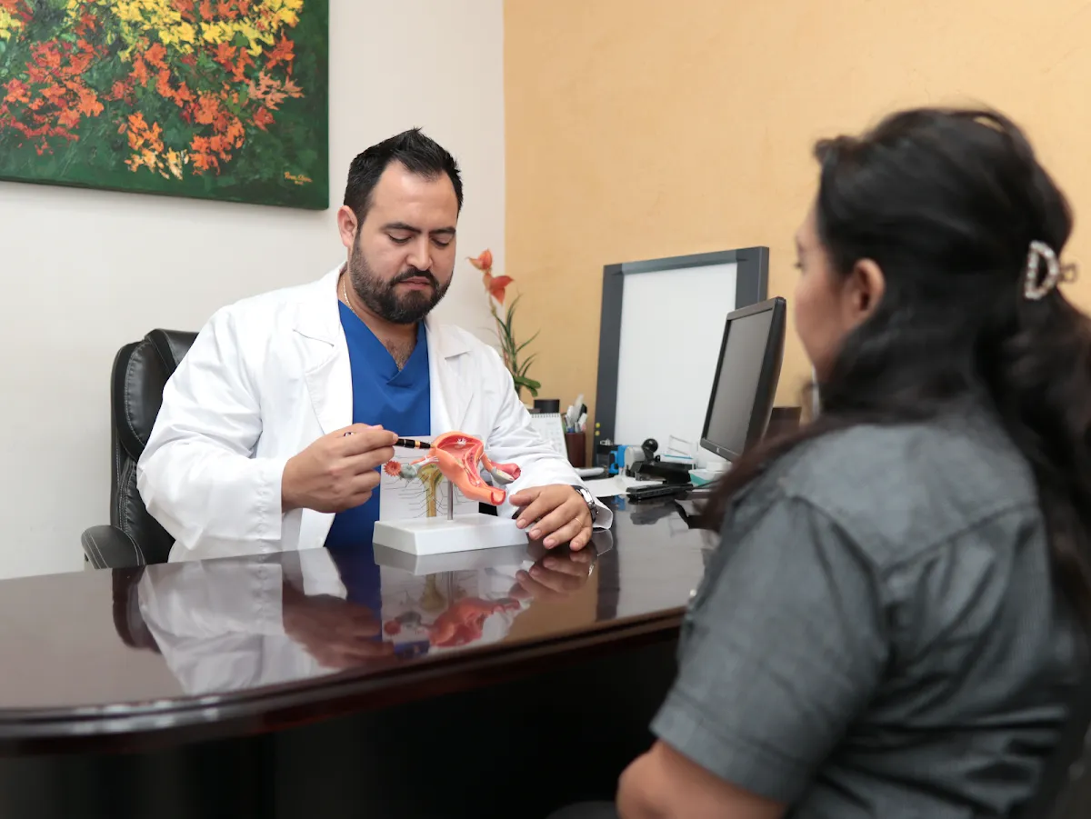 Foto 1 de Dr. Andres Escalante, por Dr. Andres Escalante - Ginecólogo en Mérida