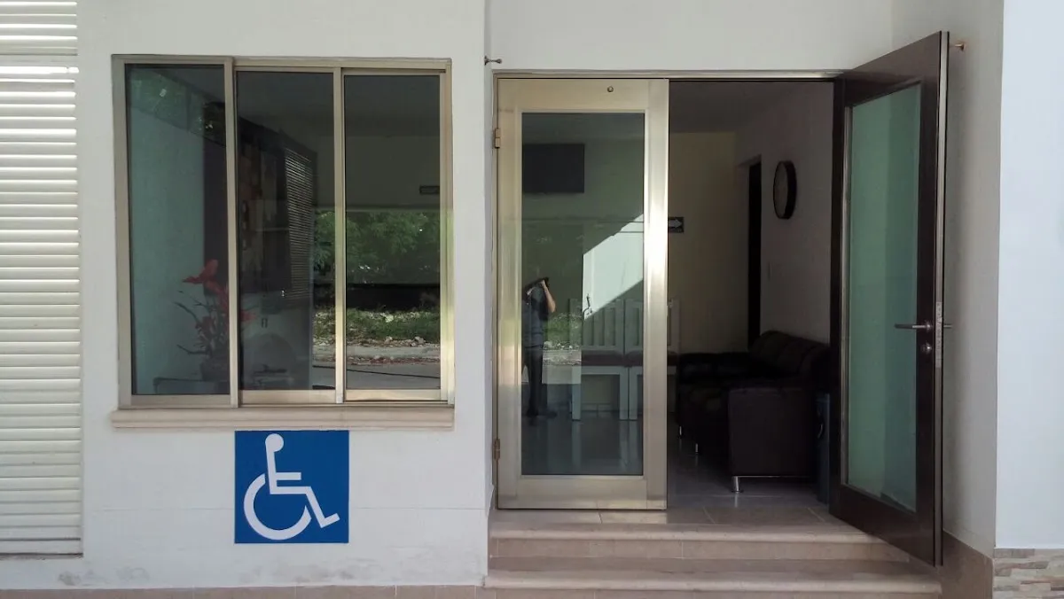 Foto 1 de Consultorio Centro Médico de la Mujer, por Oscar F Aguilarhdz