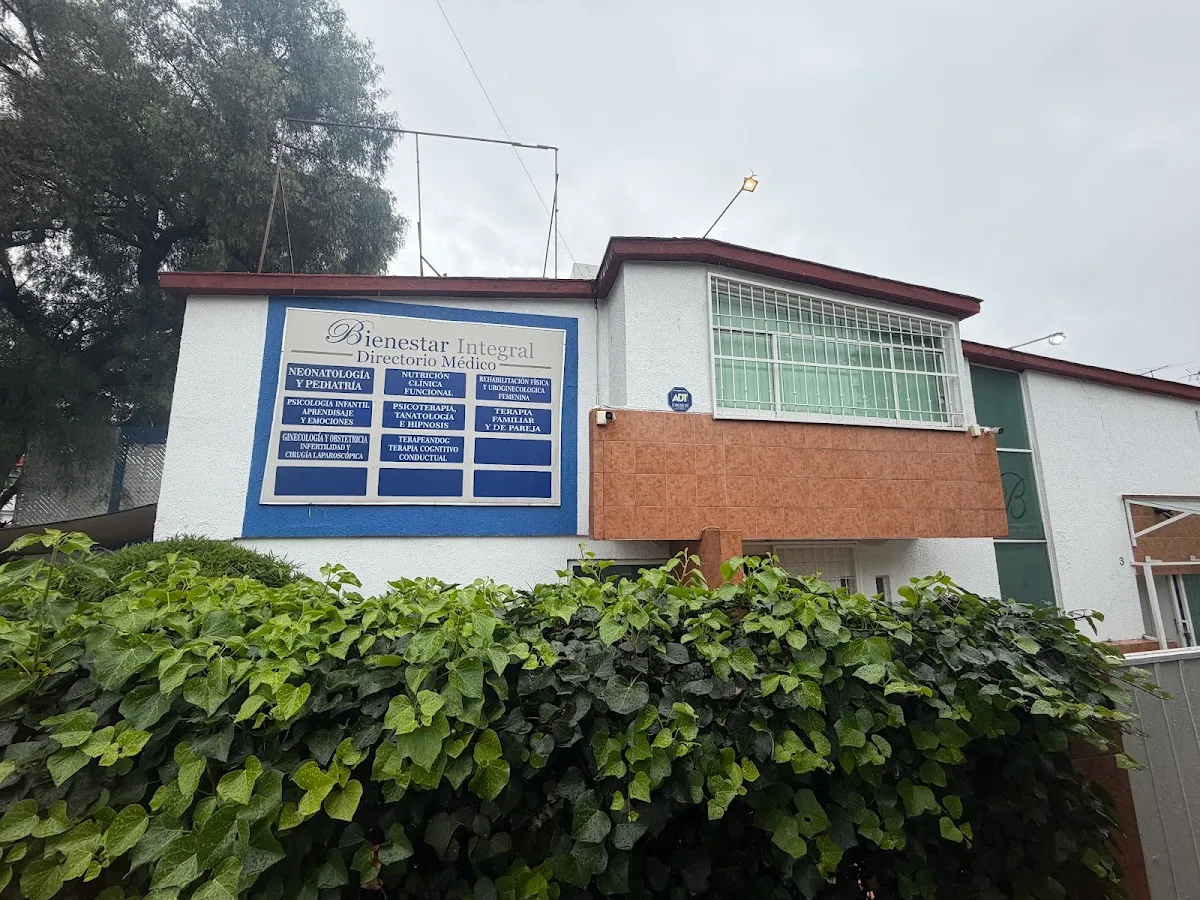 Foto 1 de Dr. Arturo García Salgado, por Dr. Arturo García Salgado, Ginecólogo