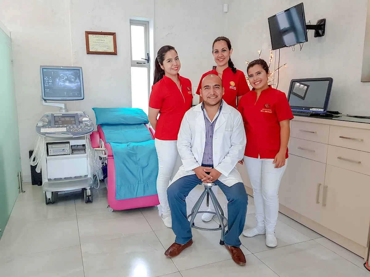 Foto 3 de Dr. Salazar Montiel, por Ginecólogo en Tuxtla | Dr. Salazar Montiel