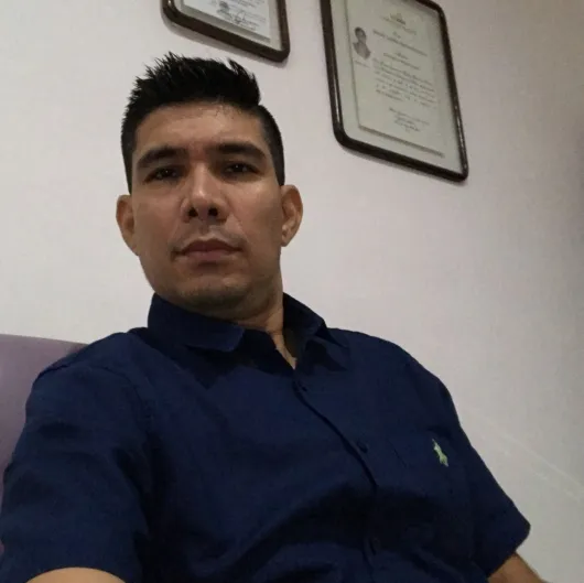 Foto 1 de Dr. César Guillermo Salinas Torres, por Dr. César Guillermo Salinas Torres, Ginecólogo