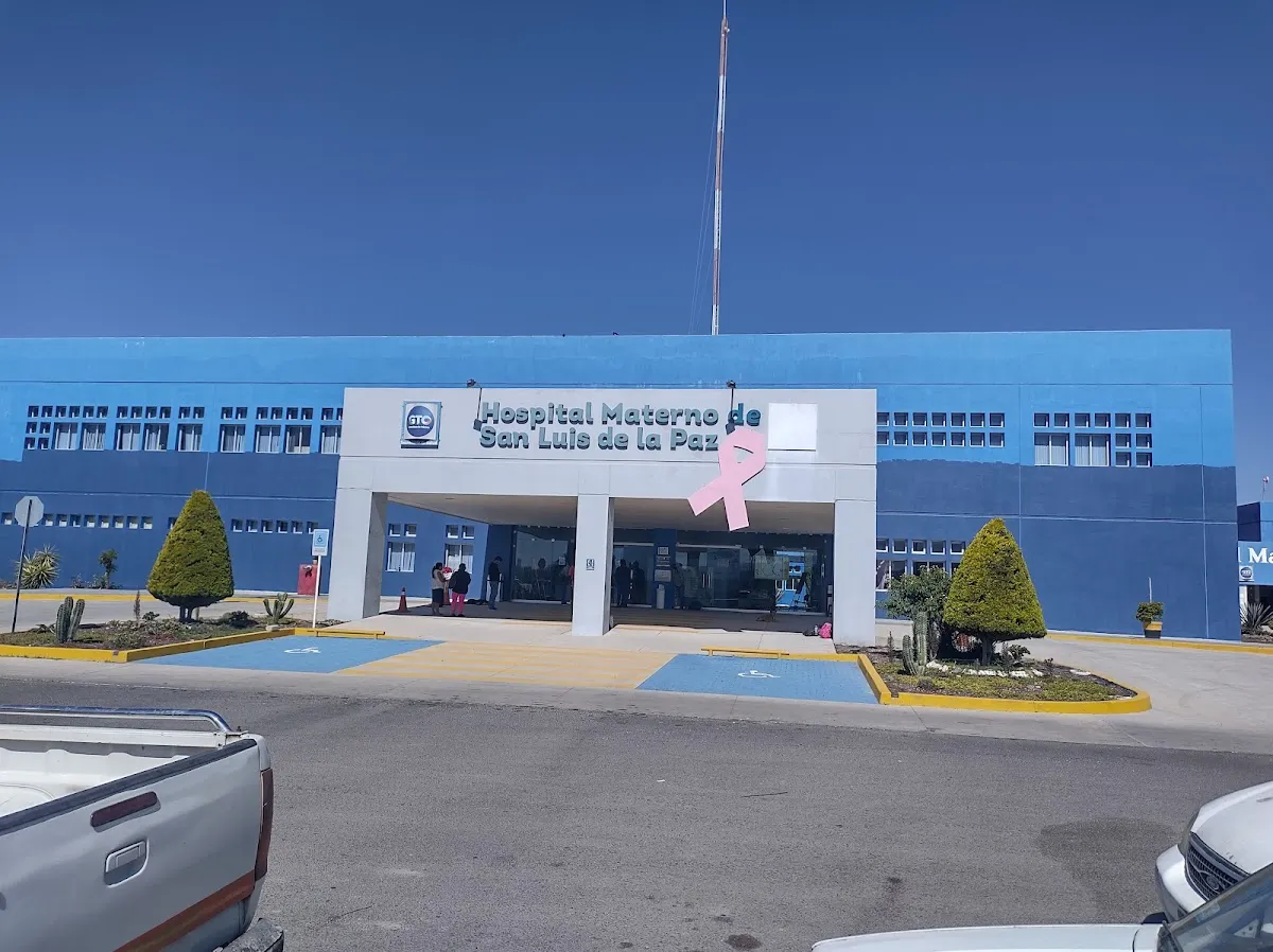 Foto 1 de Hospital Materno de San Luis de la Paz, por OMAR QUERO