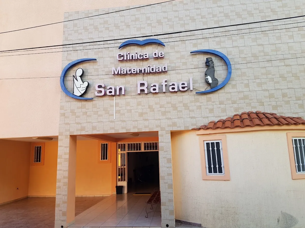 Foto 1 de Clínica Privada San Rafael, por Alfonso Reyna