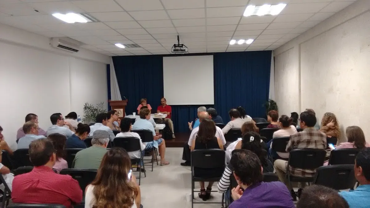 Foto 1 de Colegio de y de Quintana Roo, por Mireya Martinez