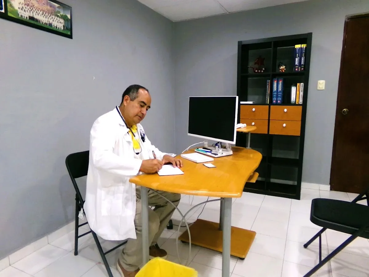 Foto 1 de Dr. Jose Chavarin San Roman, por Dr. Jose Chavarin San Roman