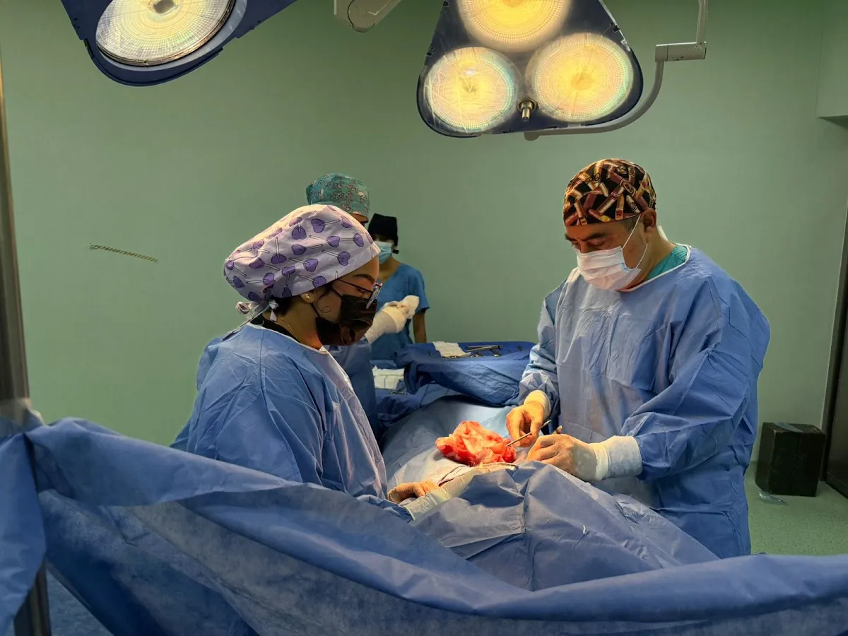 Foto 2 de Dr. Jose Chavarin San Roman, por Dr. Jose Chavarin San Roman