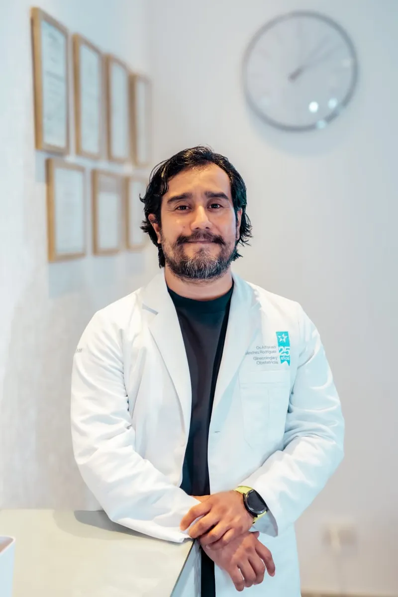 Foto 1 de Dr. Alfonso Sánchez Rodriguez, por Dr. Alfonso Sánchez Rodriguez, Ginecólogo - GinePlus