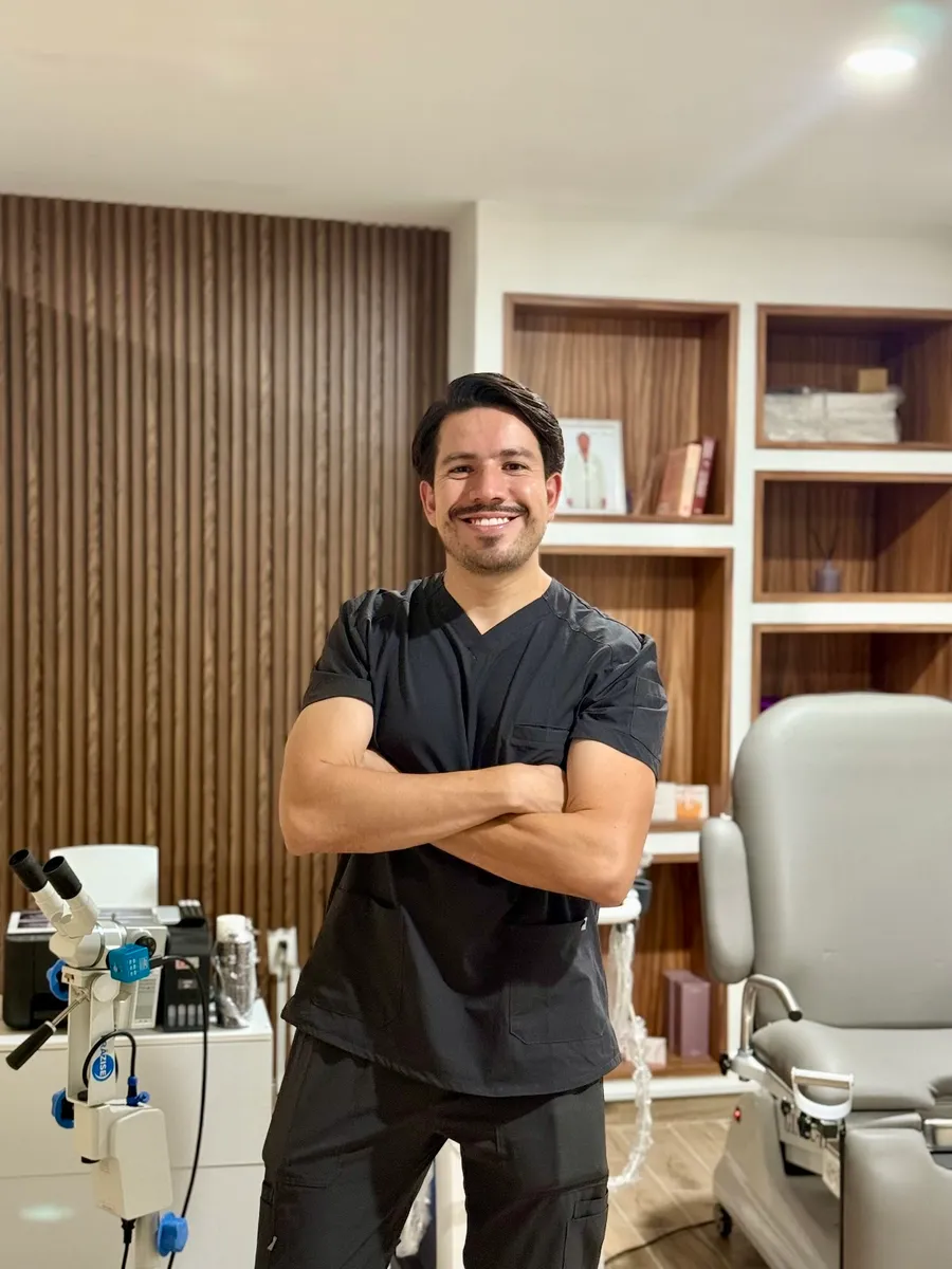 Foto 1 de Dr. Diego Alejandro Favila Escobar, por Consultorio Dr . Diego Alejandro Favila Escobar