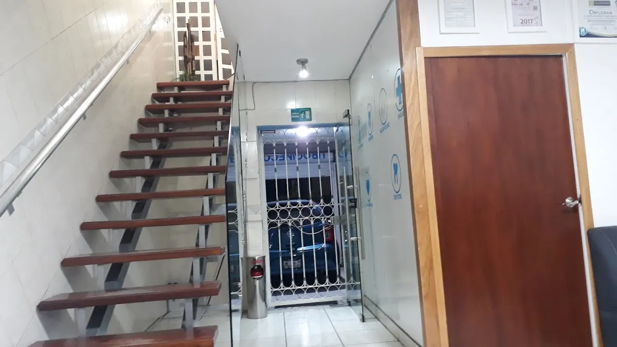 Foto 2 de Didenti Odontologia, por alberto ovando vazquez