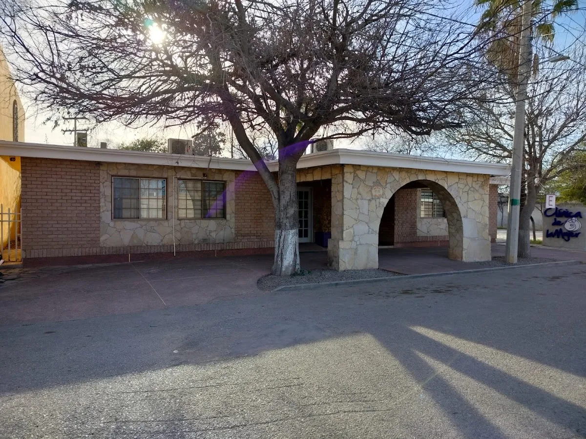 Foto 1 de Clinica De La Mujer, por Alicia Reyes