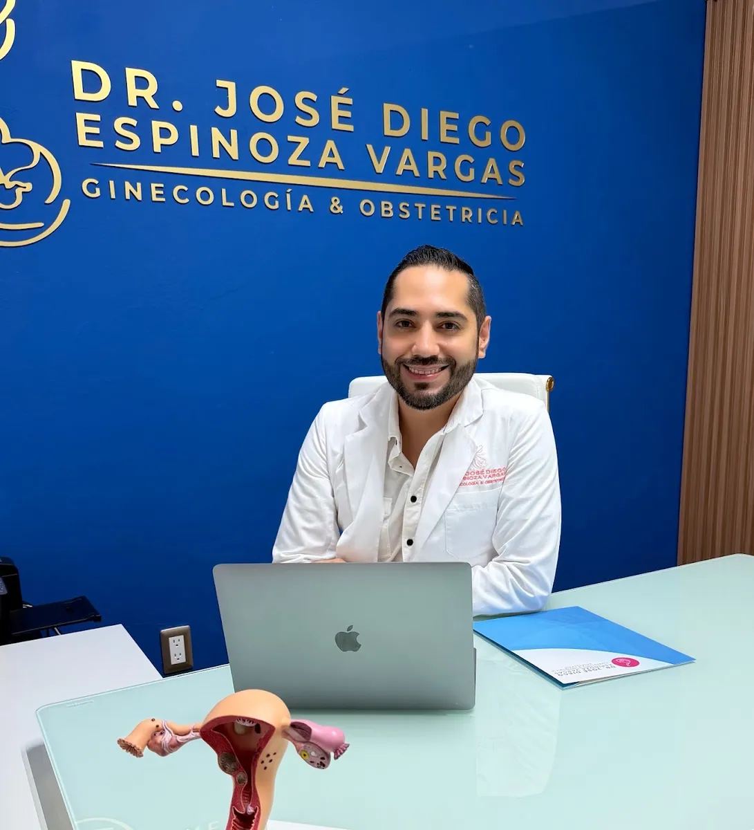 Foto 3 de Dr. José Diego Espinoza, por Dr José Diego Espinoza - Ginecólogo