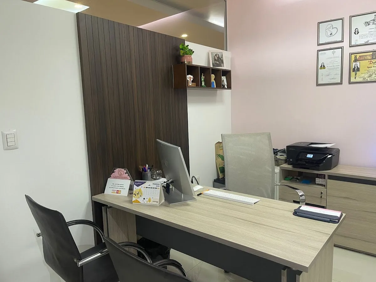 Foto 2 de Dra. Azucena Blanco Glez, por Dra Azucena Blanco Glez Ginecóloga