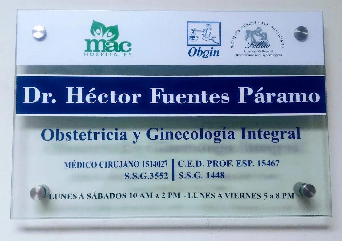 Foto 2 de Dr. Héctor Fuentes Páramo. Integral. Medicina estética. Clínica de displasias., por Héctor Fuentes