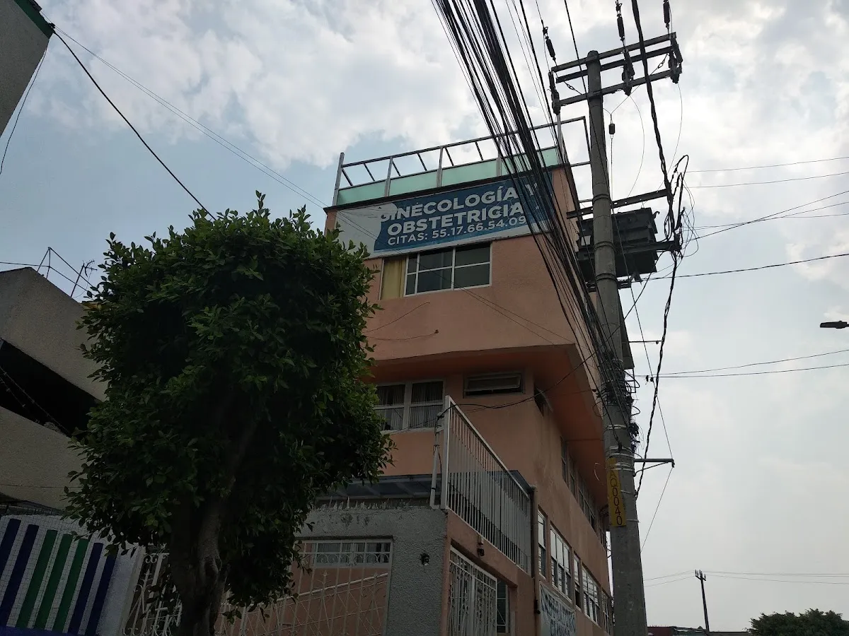 Foto 2 de Clinica De Maternidad, por Samuel Alejandro Salazar Hernandez