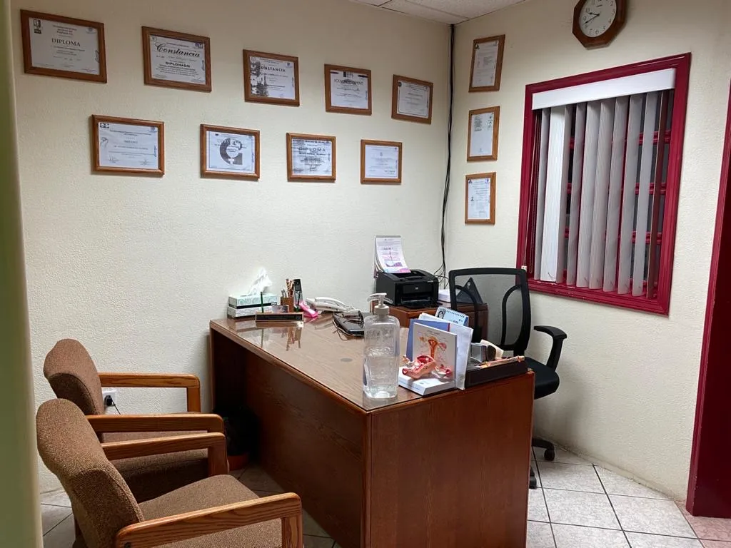 Foto 2 de Dr. Arturo Rodríguez Villarreal, por Dr. Arturo Rodríguez Villarreal / Ginecologo Obstetra en Nuevo Casas Grandes, Chih.