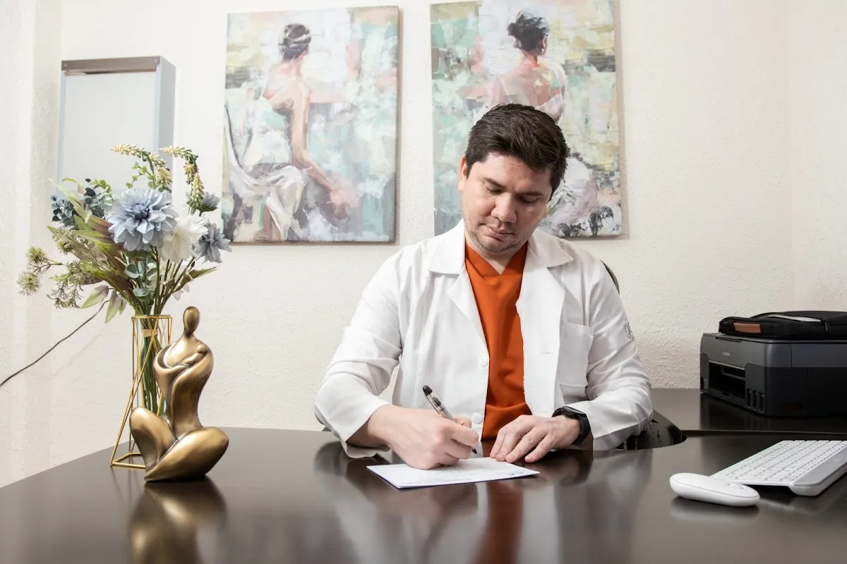 Foto 4 de Dr. Kevin David Jiménez, por Ginecólogo Obstetra en CDMX - Dr. Kevin David Jiménez