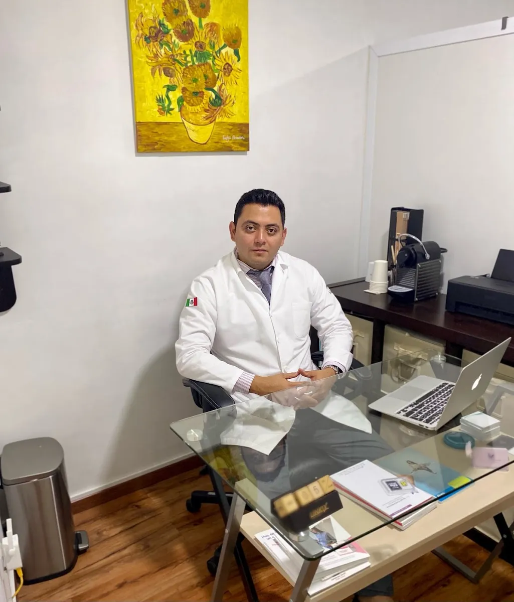 Foto 1 de Dr. Luis Felipe Bornios Galeana, por Dr. Luis Felipe Bornios Galeana, Ginecólogo