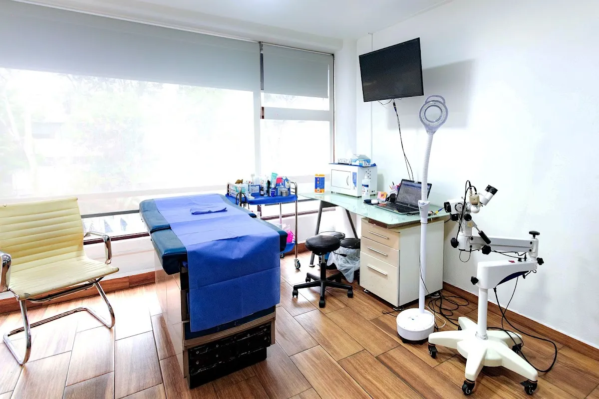 Foto 1 de Saludarea Salud, por Saludarea Salud - Centro - Clínica del Papiloma & ITS, Ginecología y Centro de Vacunación