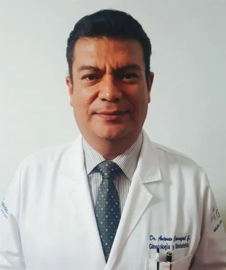 Foto 1 de Dr. Antonio Carvajal Gomez, por Dr. Antonio Carvajal Gomez, Ginecólogo