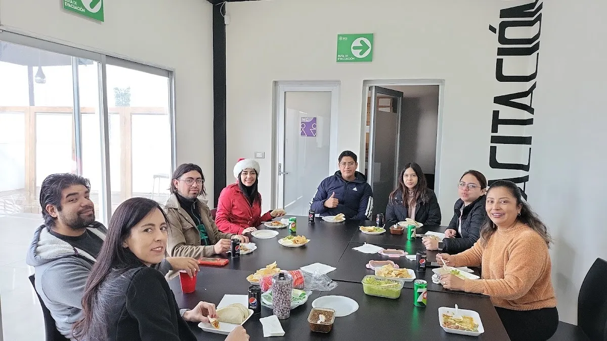 Foto 4 de Ginecólogo - Doctores Especialistas, por Víctor Hugo Lira Mtz.