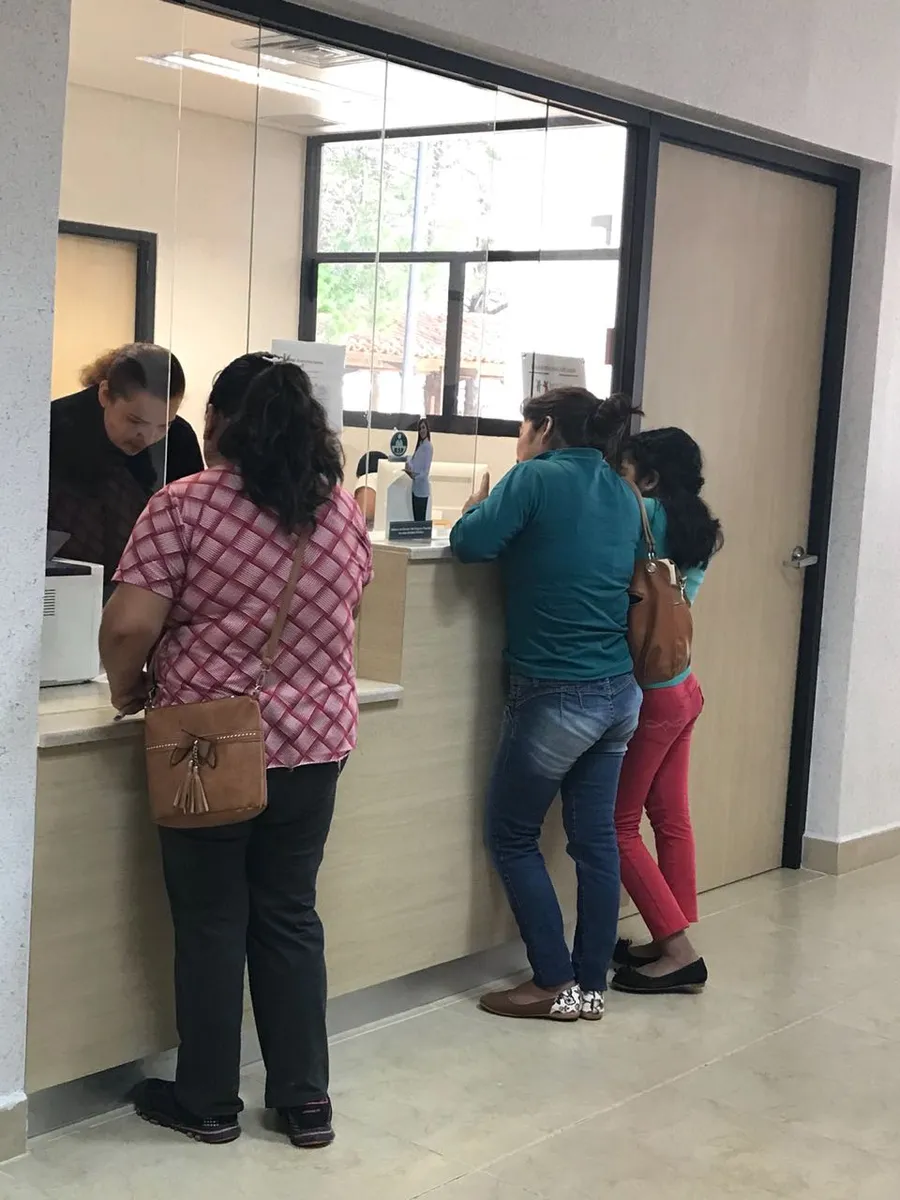 Foto 2 de Dr. "clinica de la Mujer" Manuel Velasco Suarez", por Claudia Penagos Noriega
