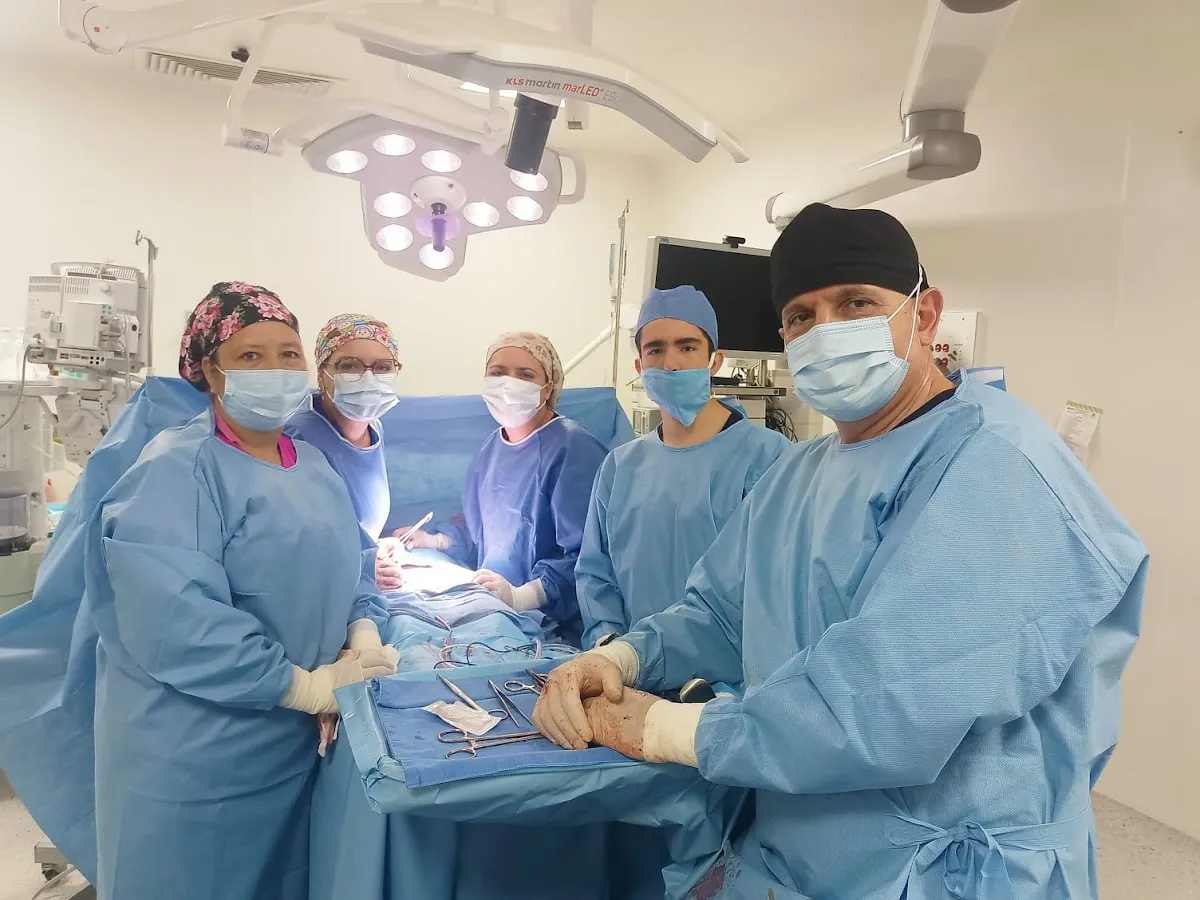 Foto 4 de Dr. Roberto Silvestri Tomassoni, por Dr. Roberto Silvestri - Ginecologo Obstetra en Hospital Angeles CDMX
