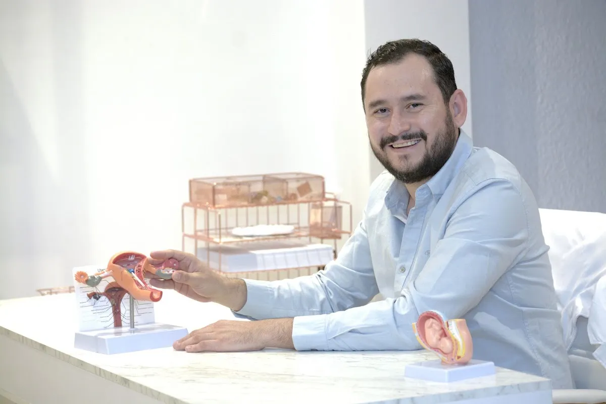 Foto 1 de Dr. Ricardo Martínez Alaniz, por Dr. Ricardo Martínez Alaniz - Uroginecólogo y Ginecólogo en Guadalajara