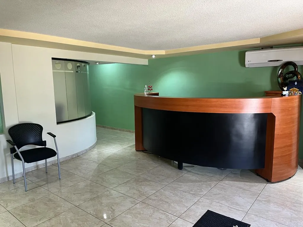 Foto 4 de Dr. Andrés Acosta Velázquez, por Dr. Andrés Acosta Velázquez, Ginecologo