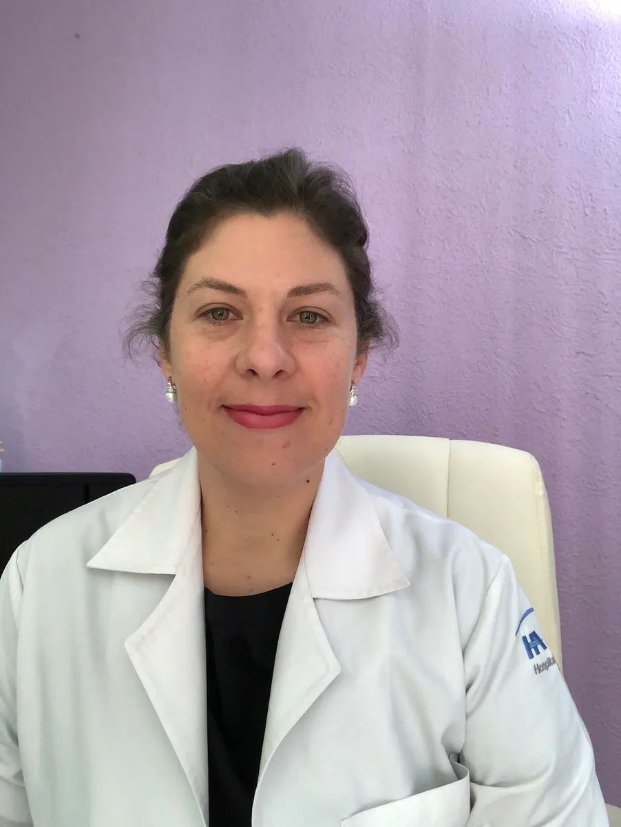 Foto 4 de Dra. Amparo Herrasti., por Dra. Amparo Herrasti. Ginecóloga