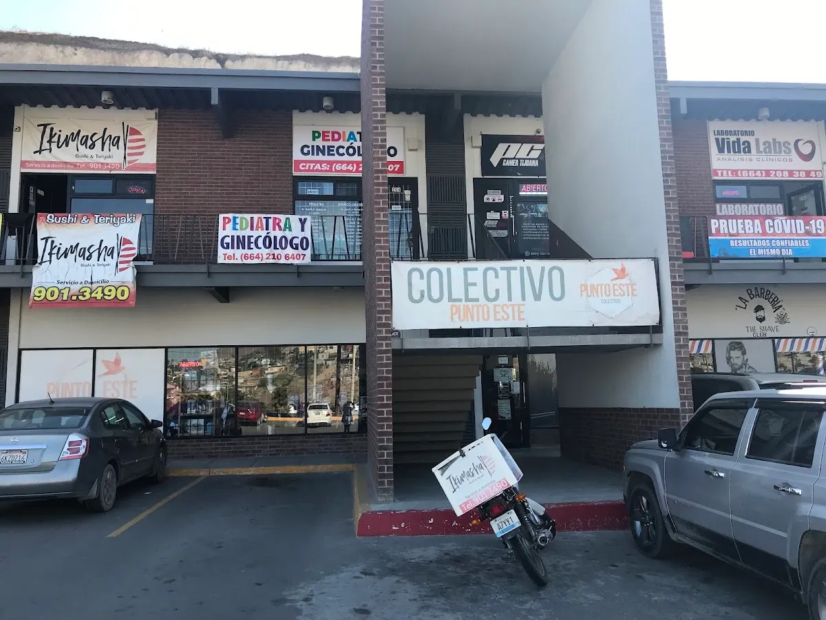 Foto 1 de Pediatra, por PEDIATRA y GINECÓLOGO
