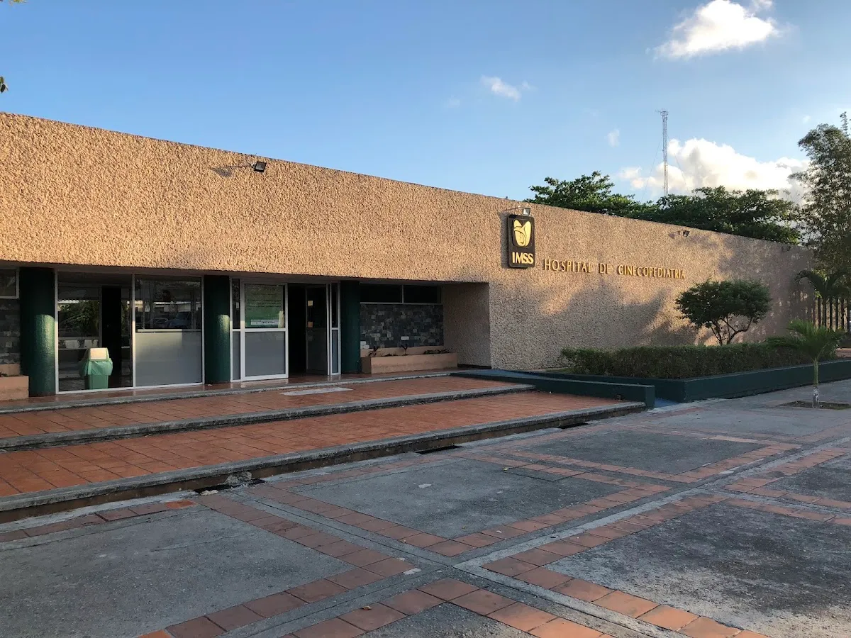 Foto 1 de IMSS Hospital de Ginecopediatría No. 7, por Salvador López Vieyra