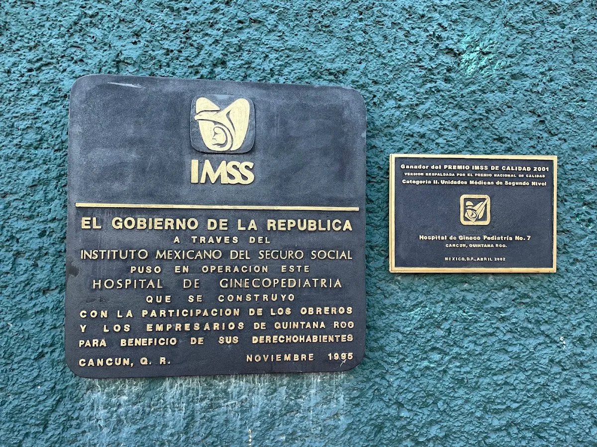 Foto 3 de IMSS Hospital de Ginecopediatría No. 7, por David de la Peña A