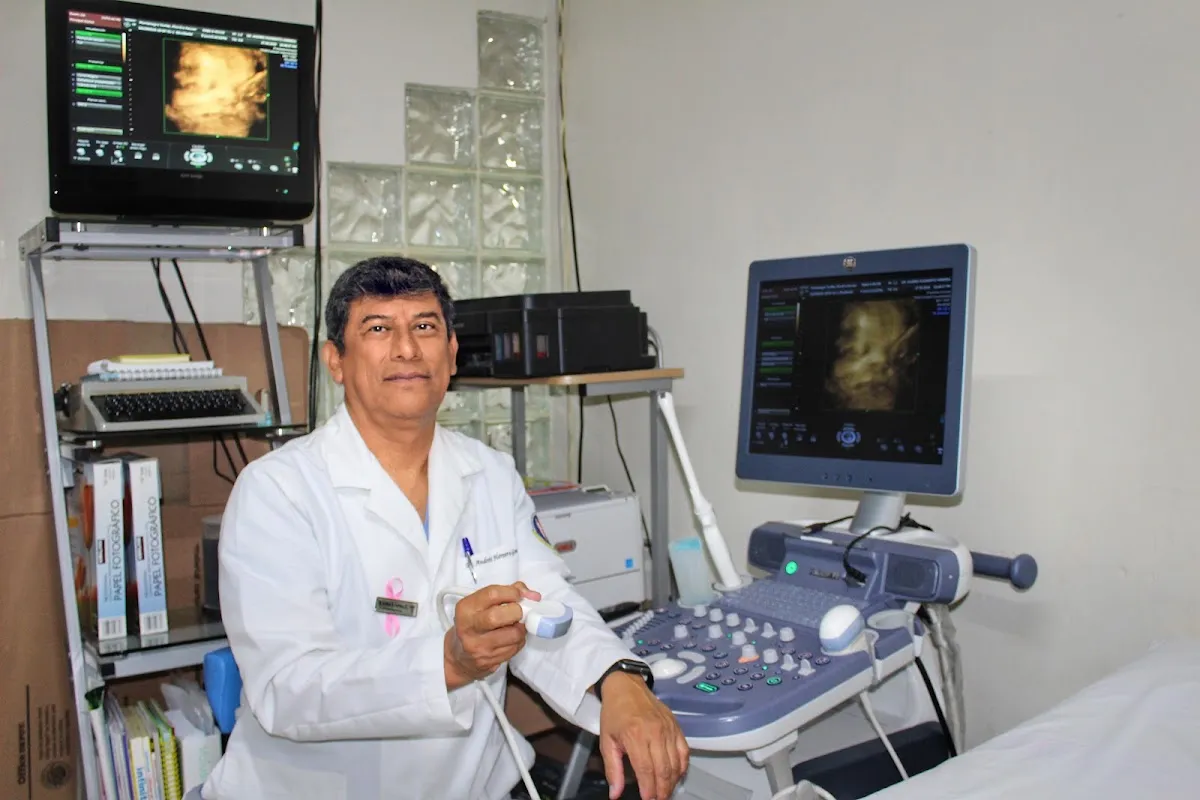 Foto 3 de Dr. Andrés R. Herrera González, por Dr. Andrés R. Herrera González (Ginecólogo)