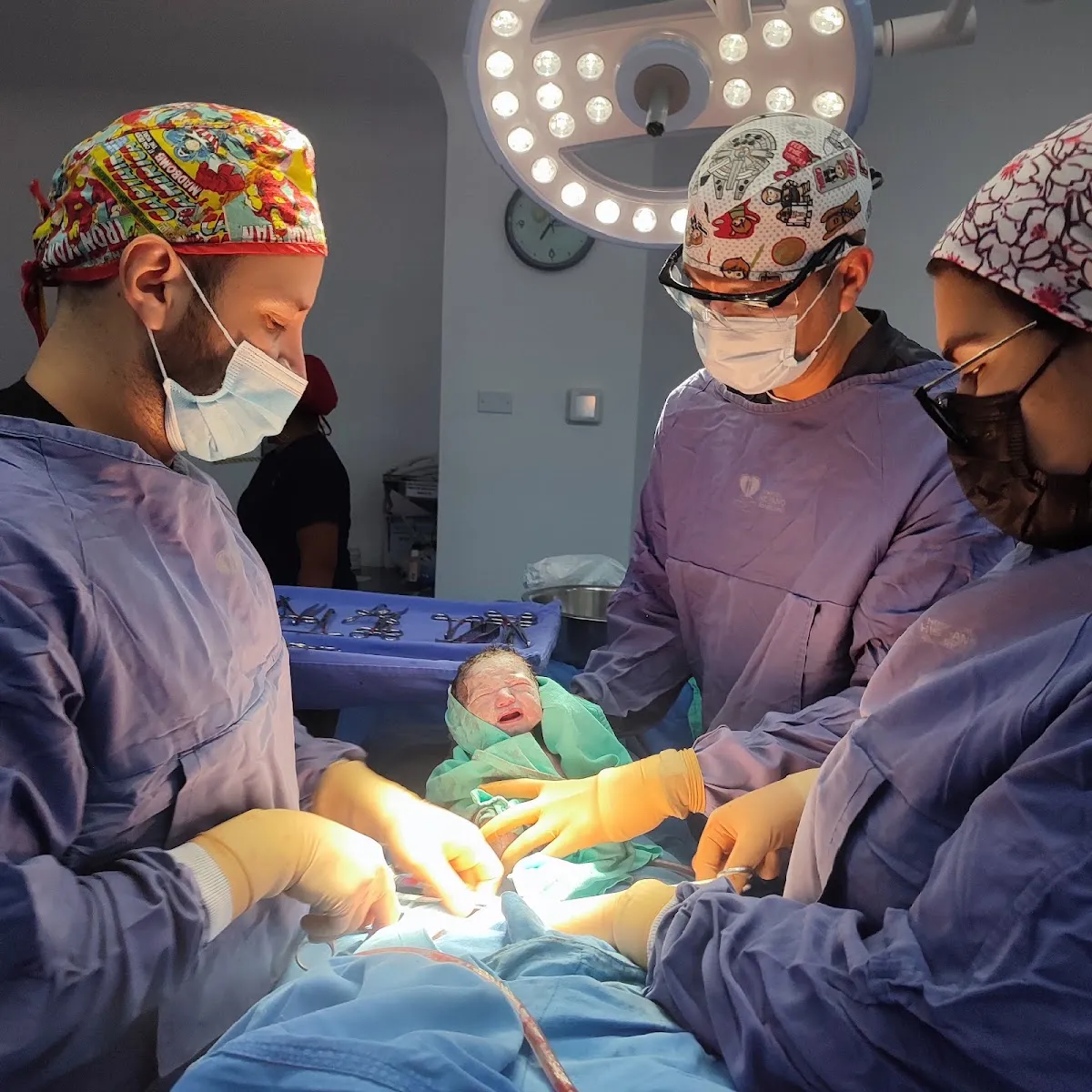 Foto 2 de Dr. Jerson Mendoza Celaya, por Gerson Mendoza