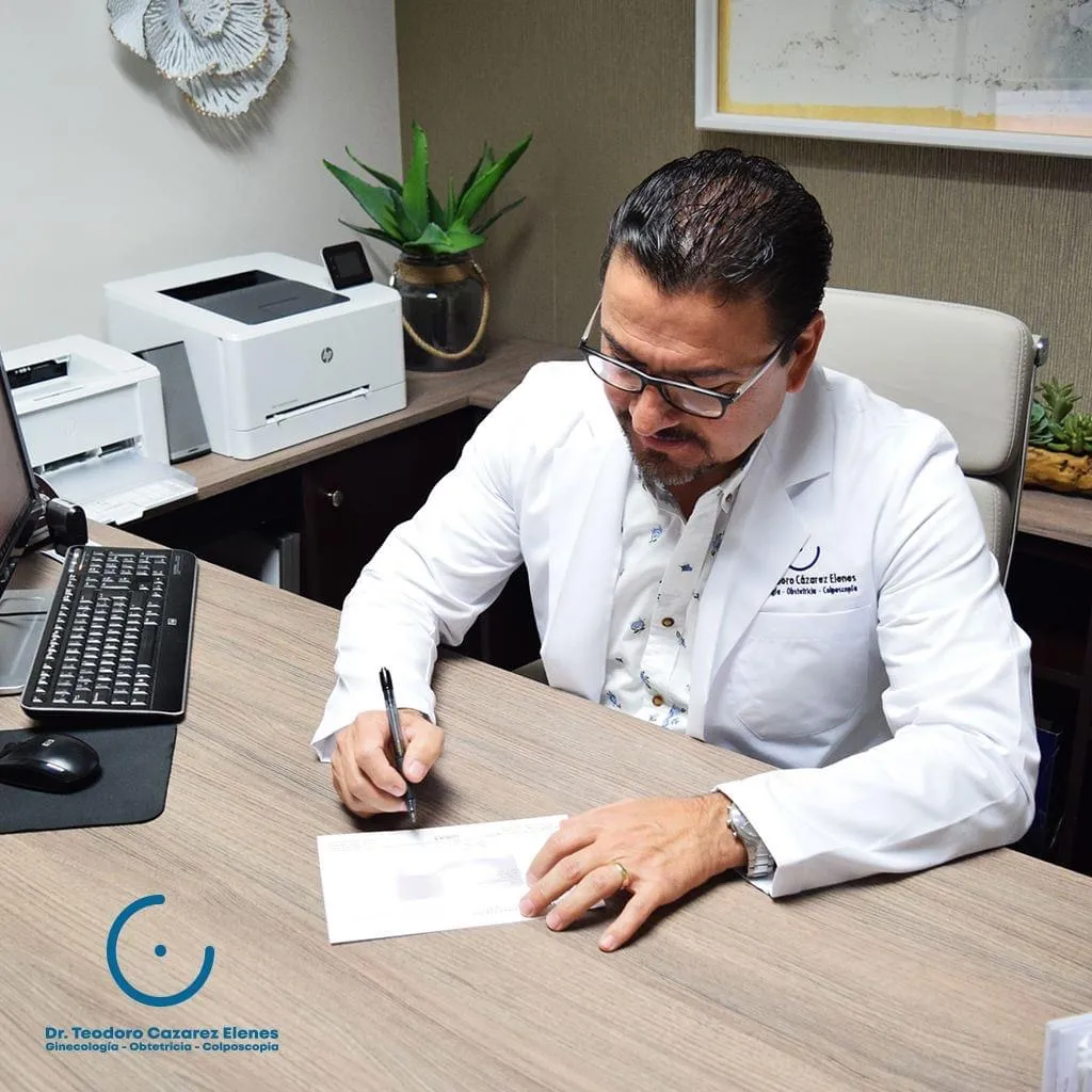 Foto 4 de Dr. Teodoro Cazarez, por Ginecólogo Dr. Teodoro Cazarez