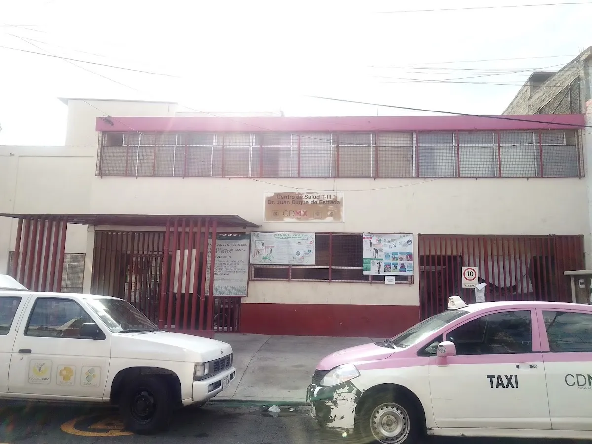 Foto 2 de Dr. Centro de Salud T-III Juan Duque de Estrada, por Hermano Ortega Dovoedo