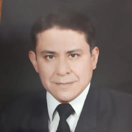 Foto 1 de Dr. Smarth Santacruz Baez, por Dr. Smarth Santacruz Baez, Ginecólogo
