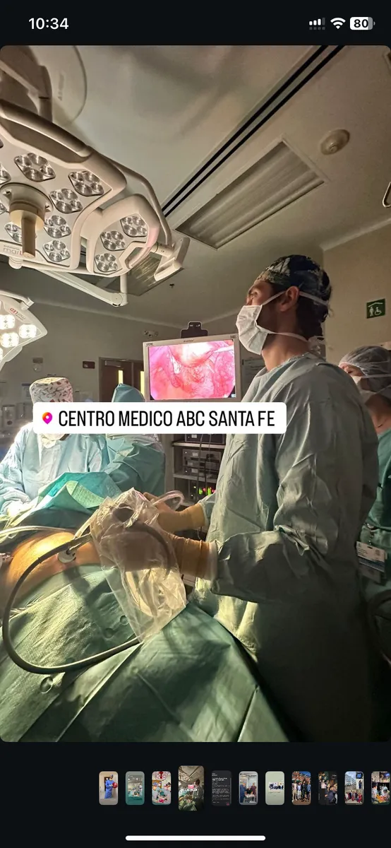 Foto 1 de Dr. Carlos López Valencia, por Dr. Carlos López Valencia - Ginecoobstetricia y Medicina Reproductiva