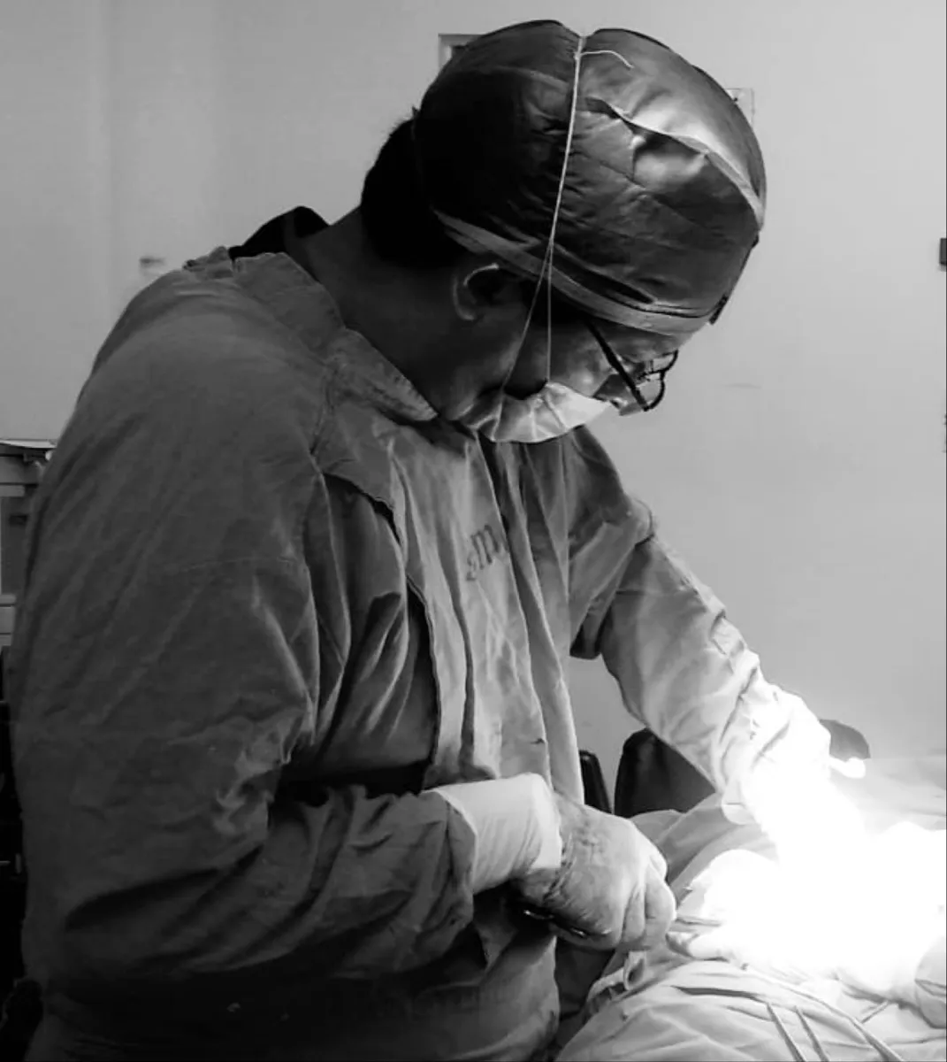 Foto 1 de Dr. Moisés Gálvez Valdivieso, por Dr. Moisés Gálvez Valdivieso