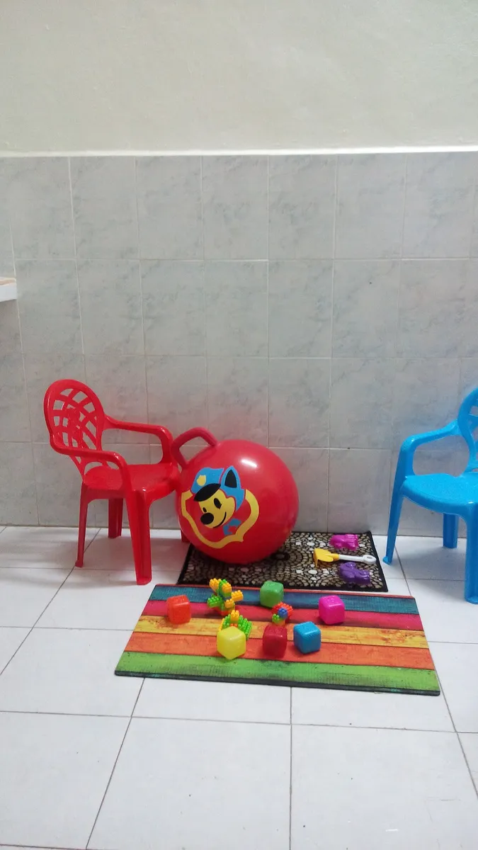 Foto 3 de Clinica Materno Infantil, por Maggie Q.
