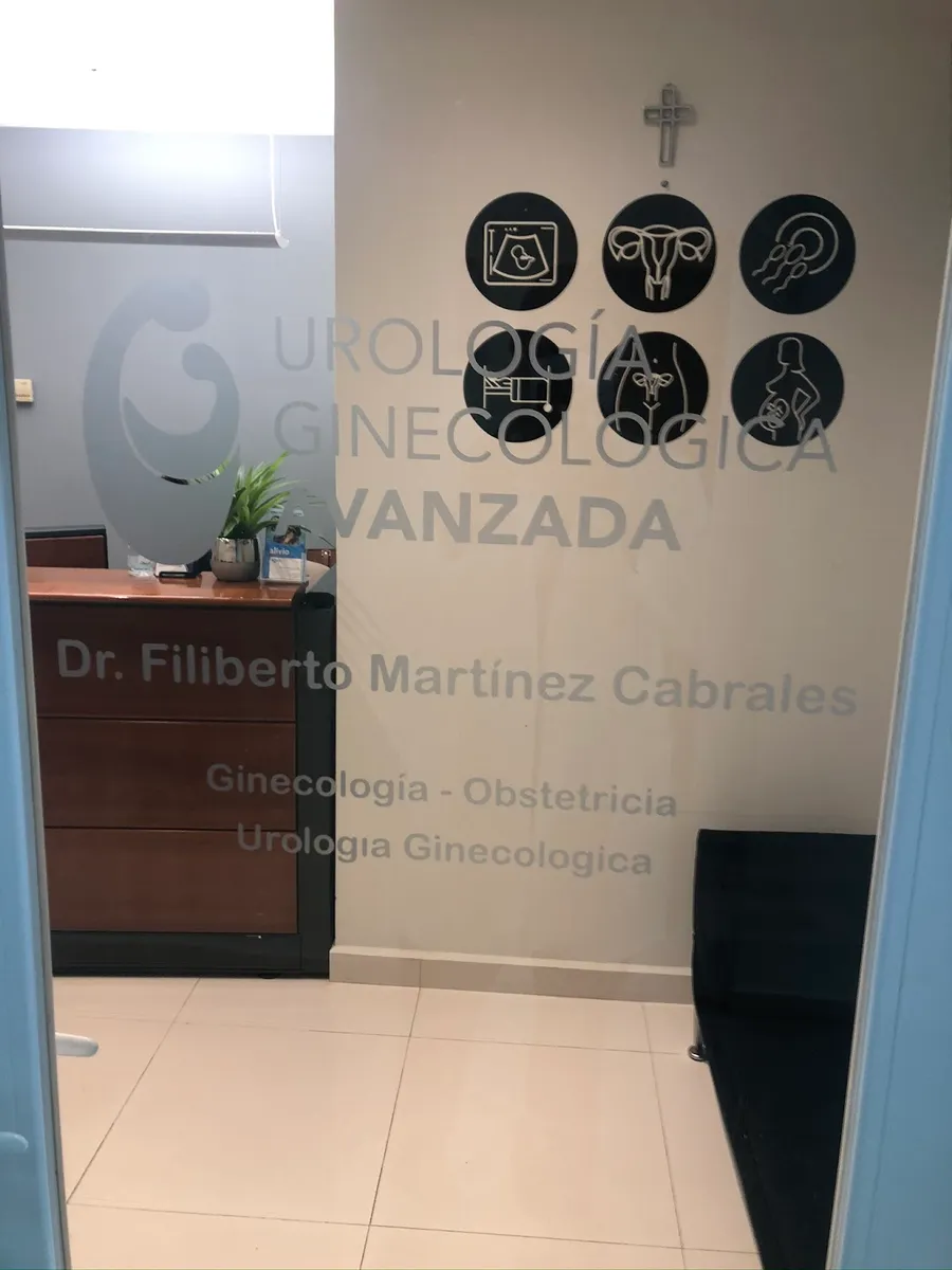 Foto 3 de Dr. Filiberto Martinez Cabrales, por Filiberto Martinez