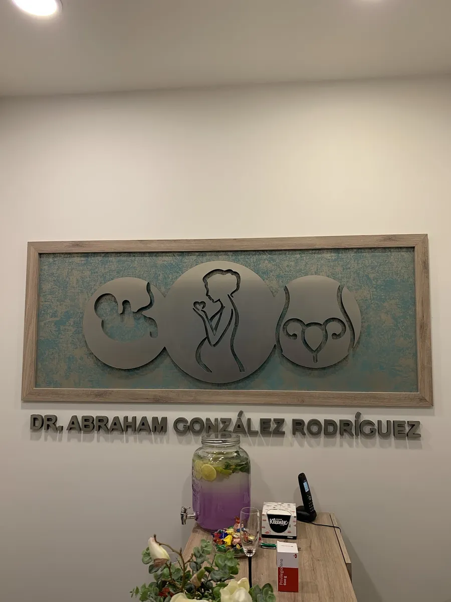 Foto 1 de Ginecologo en queretaro. Dr. Abraham Gonzalez, por Ginecologo en queretaro. Dr. Abraham Gonzalez