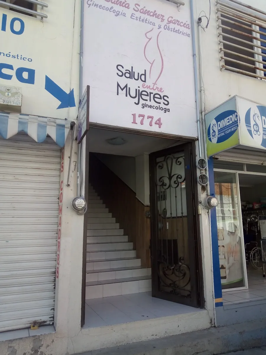 Foto 1 de Salud Entre Mujeres, por Adrian Acosta