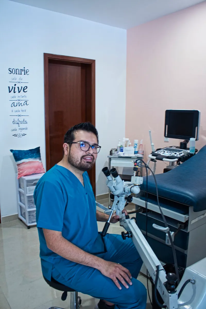 Foto 4 de Dr. Cuitlahuac Ruiz Hernandez, por Ginecología, Colposcopía, Laparoscopía - Dr. Cuitlahuac Ruiz Hernandez - Puerto Vallarta