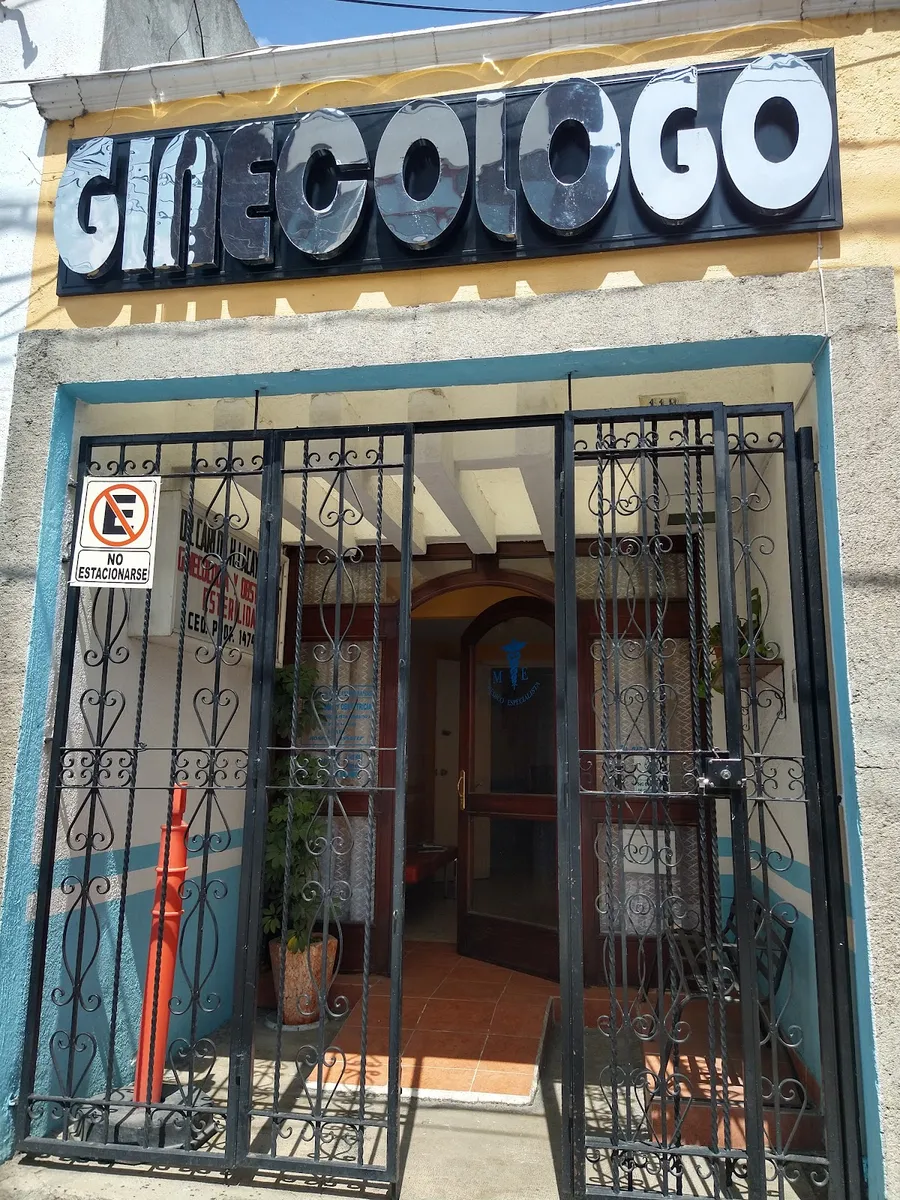 Foto 1 de Médico Ginecólogo, por Lucia Hernandez
