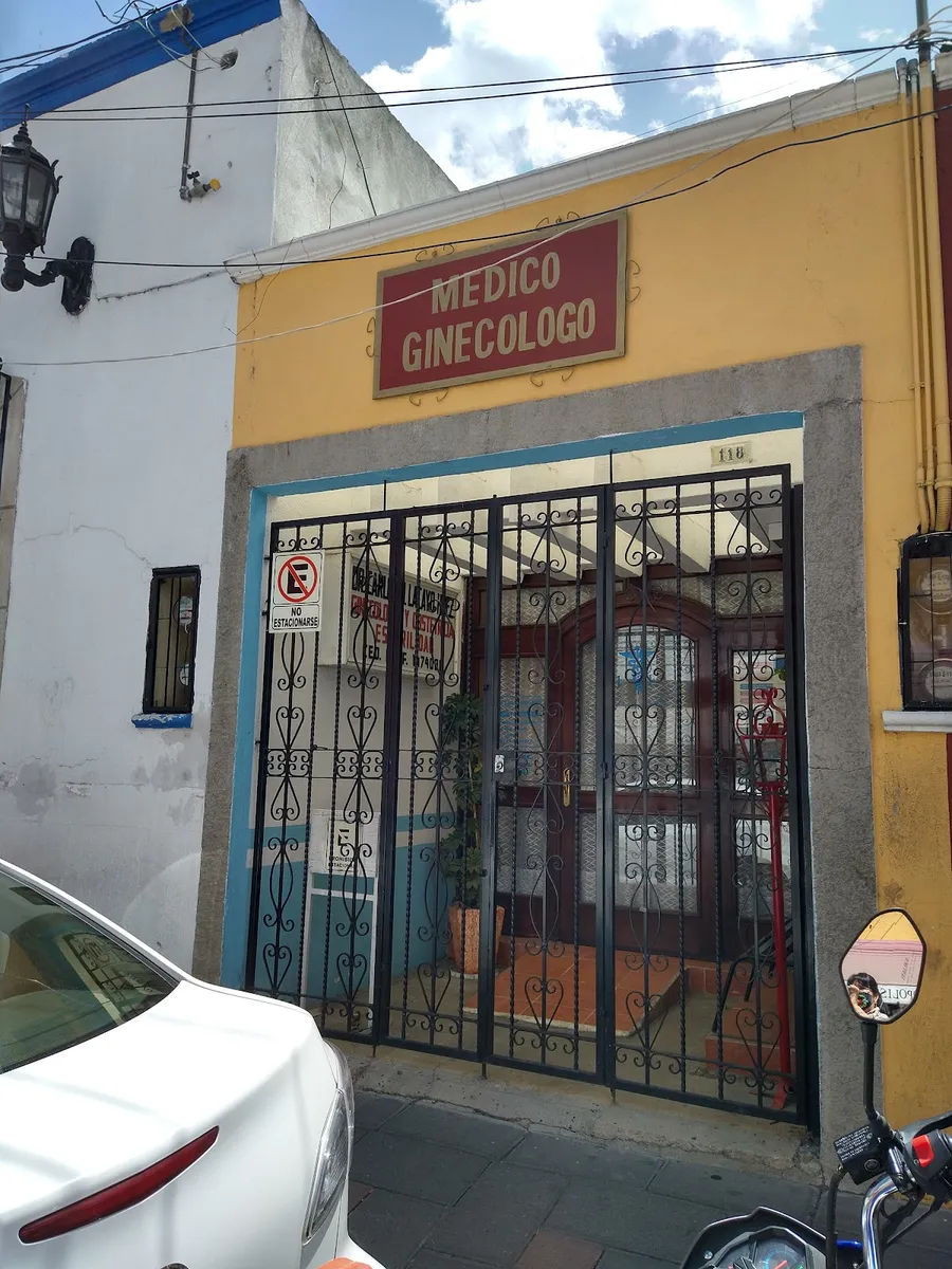 Foto 2 de Médico Ginecólogo, por Lucia Hernandez