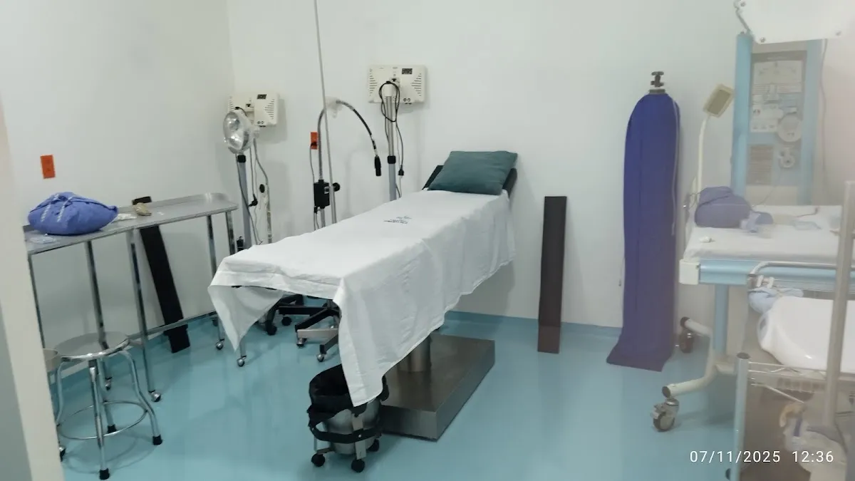 Foto 1 de Clinica de Maternidad Y. Especialidades Señor de la Salud, por CLINICA DE MATERNIDAD Y. ESPECIALIDADES SEÑOR DE LA SALUD