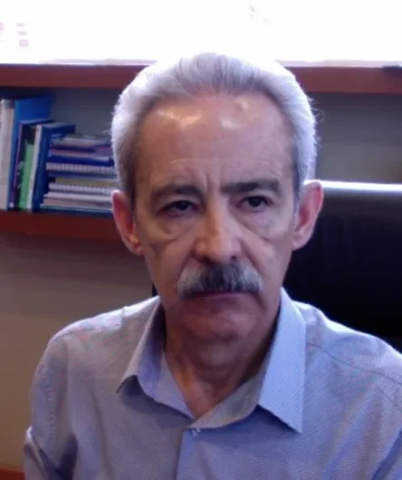 Foto 1 de Dr. Efrén Vélez Gómez, por Dr. Efrén Vélez Gómez, Ginecólogo